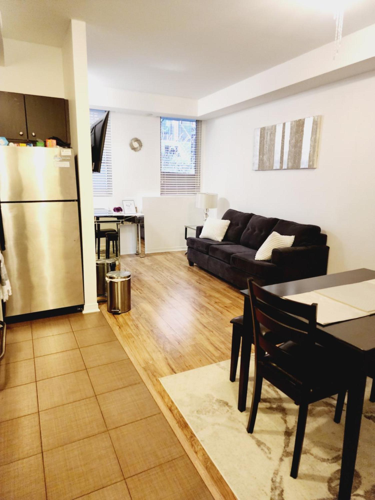 Beautiful Townhouse Near Yorkdale Mall, Wilson Subway Toronto Exterior foto