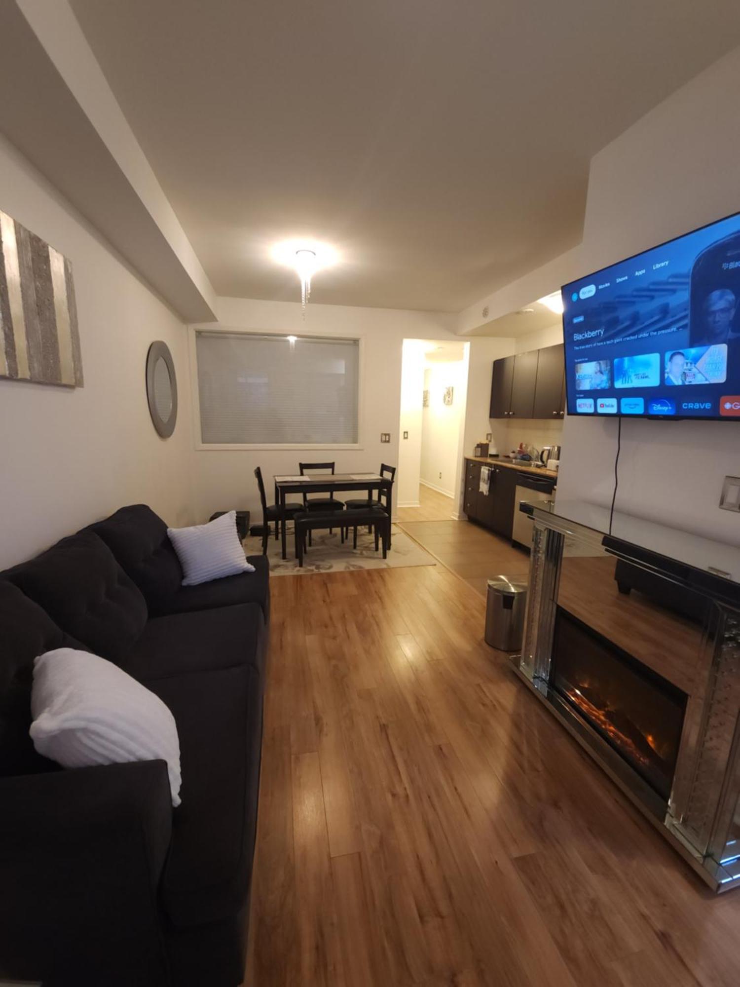 Beautiful Townhouse Near Yorkdale Mall, Wilson Subway Toronto Exterior foto